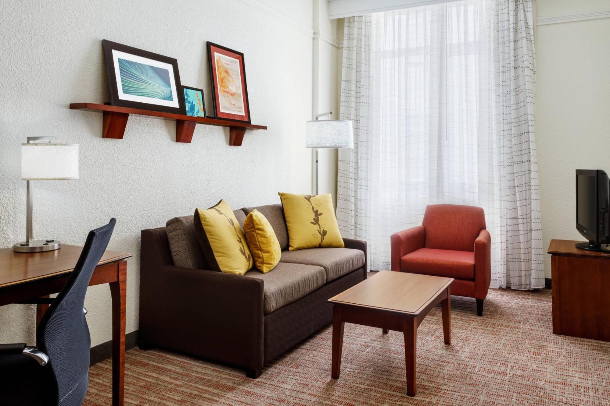 Downtown/convention Center Hotel 3*