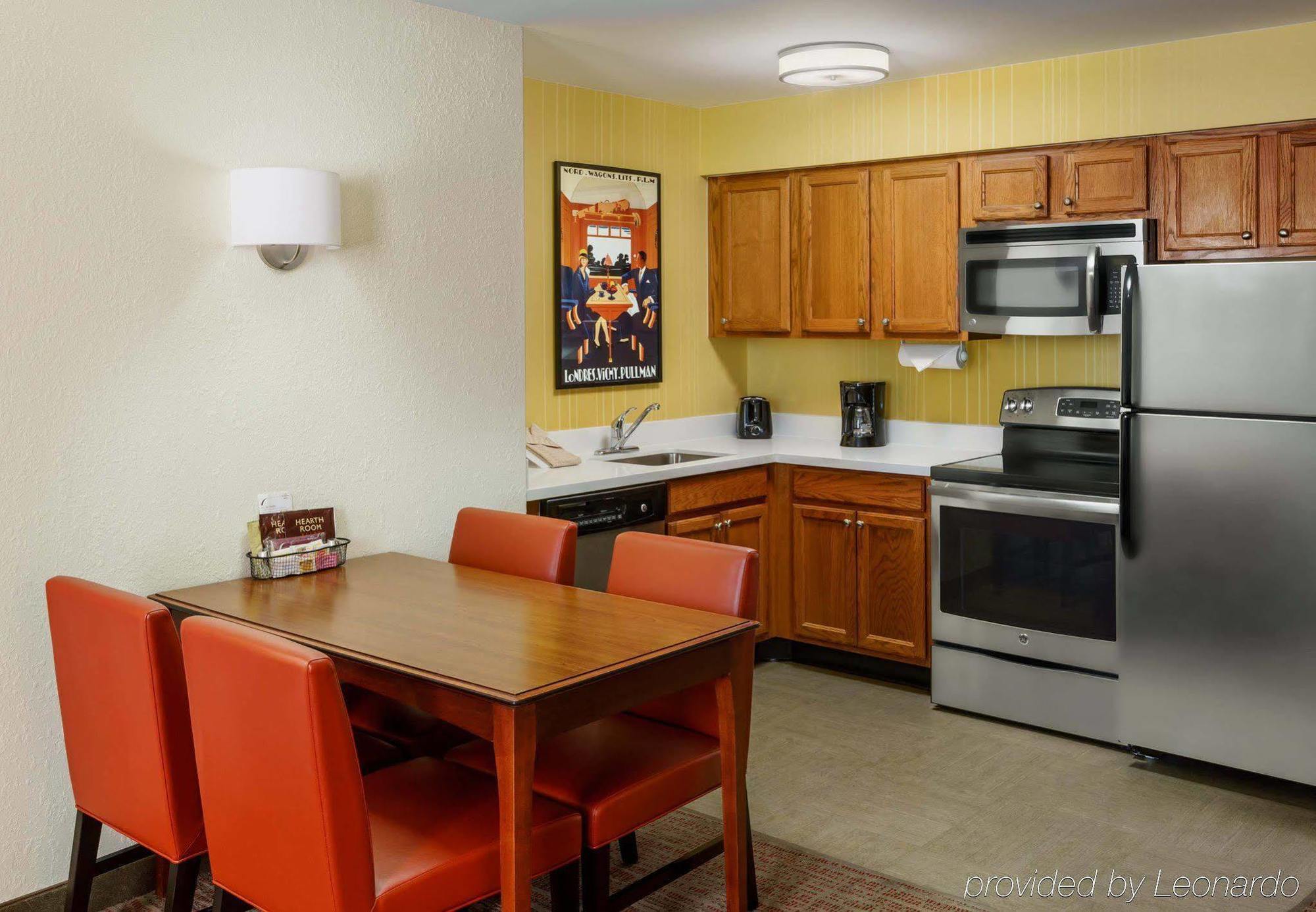 Downtown/convention Center Hotel 3*
