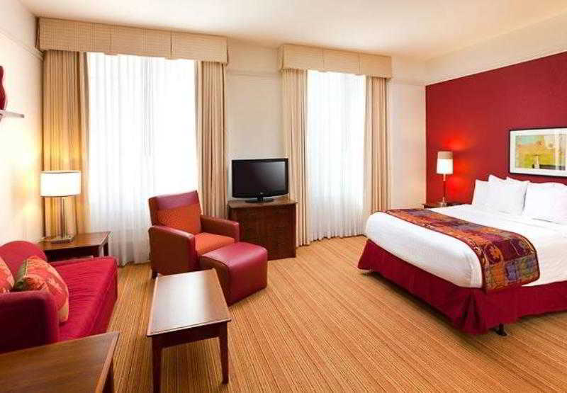 Downtown/convention Center Hotel 3*